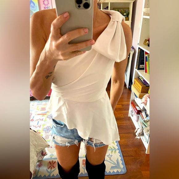 Amanda Uprichard  Bow One-Shoulder Top Size Smal - Picture 2 of 6